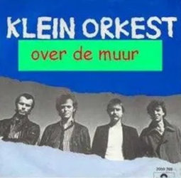 Over de muur - Klein Orkest